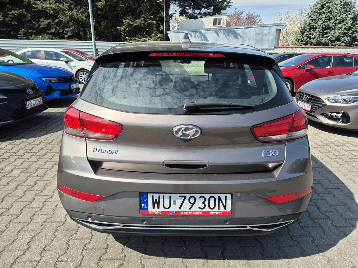 HYUNDAI I30 HATCHBACK - Voiture à hayon: photos 5 HYUNDAI I30 HATCHBACK - Voiture à hayon: photos 5