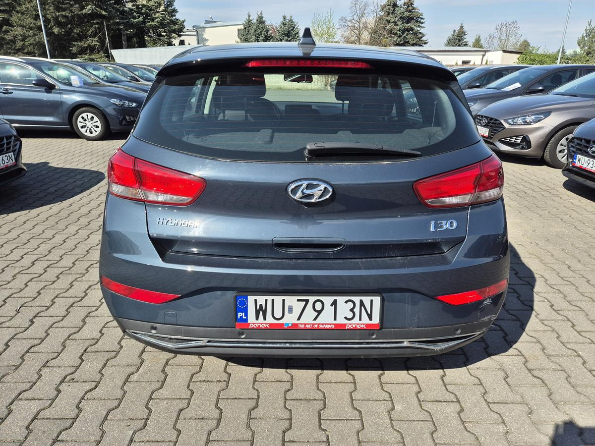 HYUNDAI I30 HATCHBACK - Voiture à hayon: photos 5 HYUNDAI I30 HATCHBACK - Voiture à hayon: photos 5