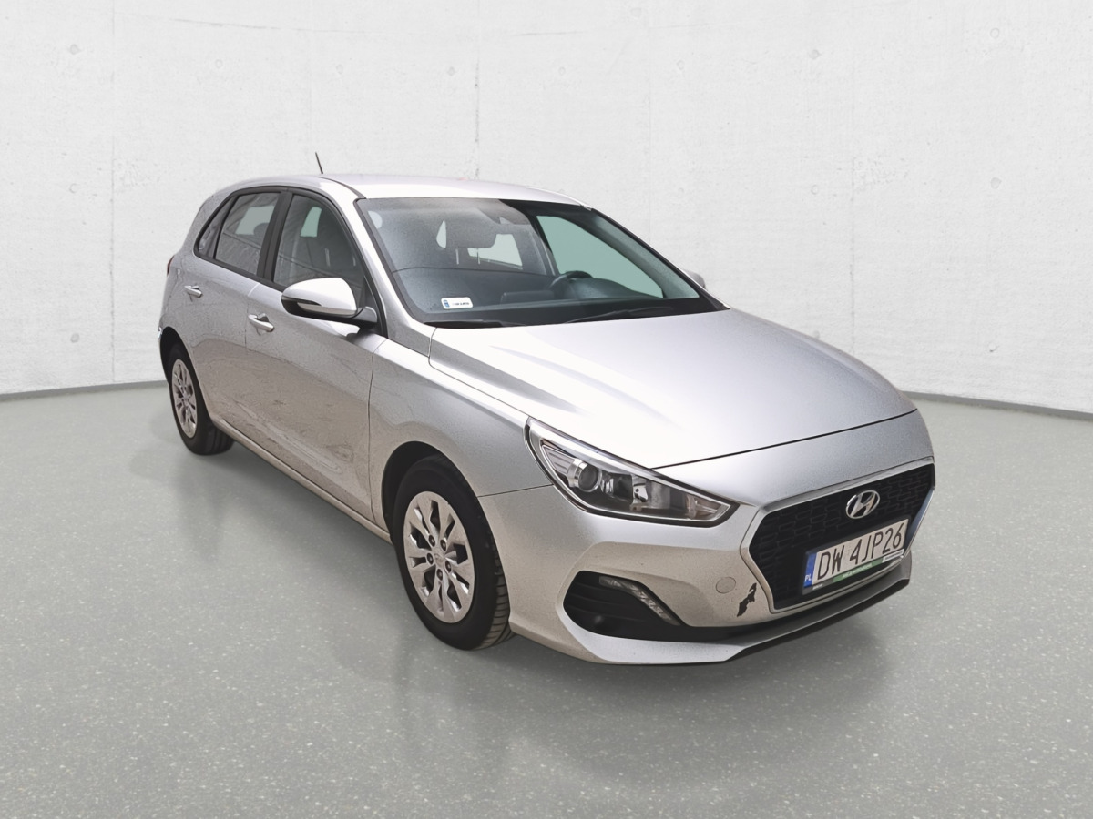 HYUNDAI I30 HATCHBACK - Voiture à hayon: photos 1 HYUNDAI I30 HATCHBACK - Voiture à hayon: photos 1