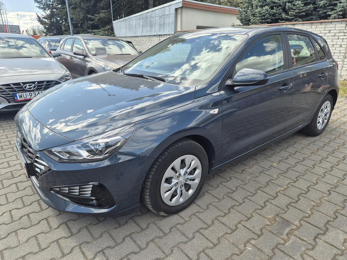 HYUNDAI I30 HATCHBACK - Voiture à hayon: photos 2 HYUNDAI I30 HATCHBACK - Voiture à hayon: photos 2