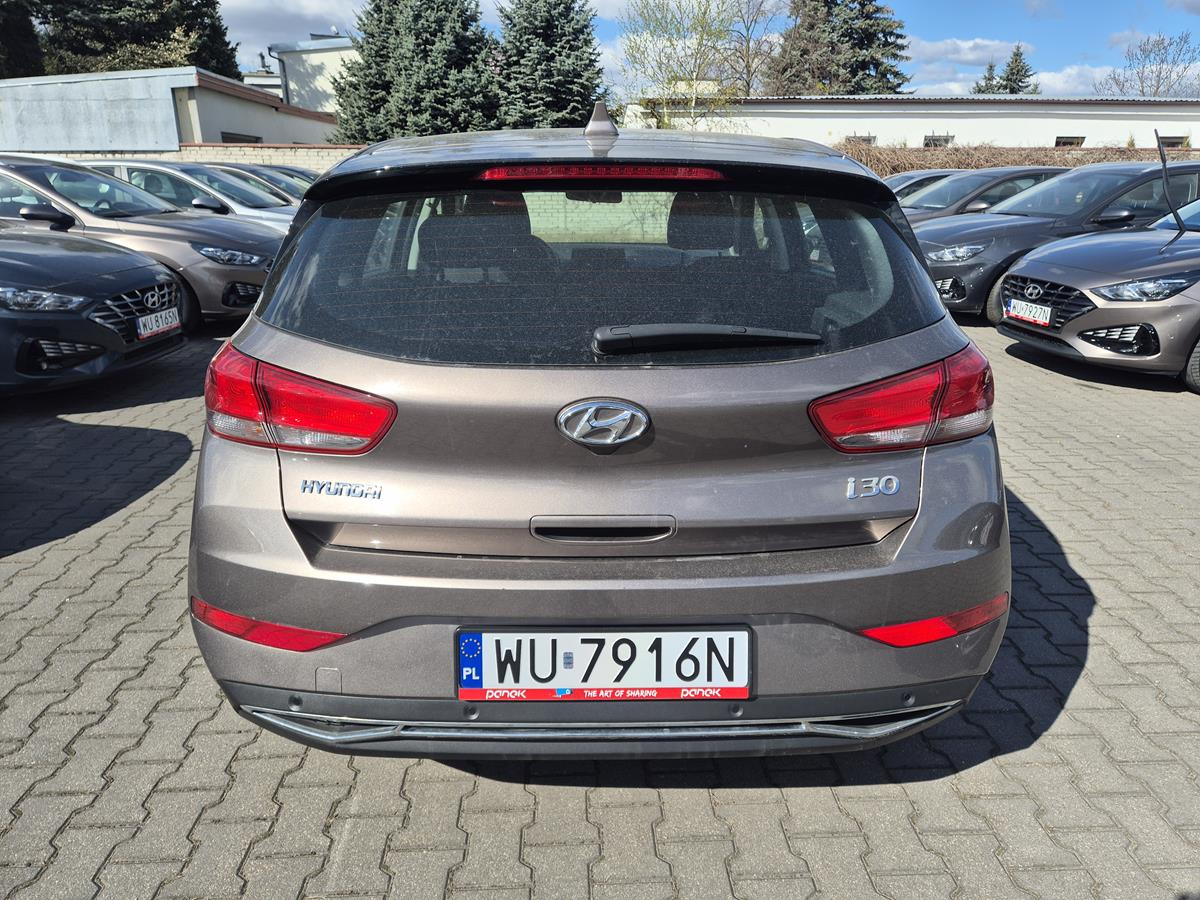 HYUNDAI I30 HATCHBACK - Voiture à hayon: photos 5 HYUNDAI I30 HATCHBACK - Voiture à hayon: photos 5