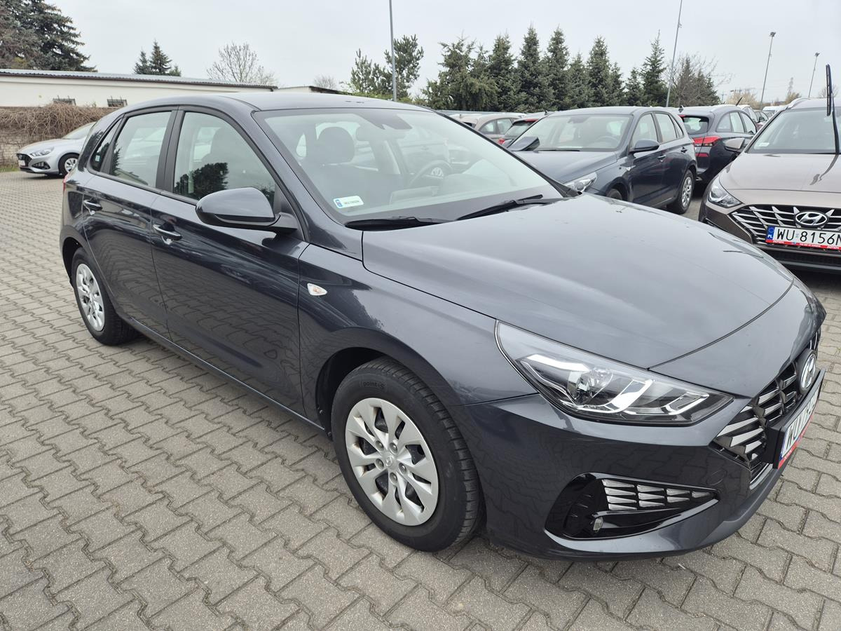 HYUNDAI I30 HATCHBACK - Voiture à hayon: photos 1 HYUNDAI I30 HATCHBACK - Voiture à hayon: photos 1