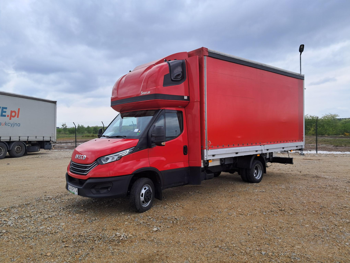IVECO 50C18 PLANDEKA - Véhicule utilitaire plateau baché: photos 3 IVECO 50C18 PLANDEKA - Véhicule utilitaire plateau baché: photos 3