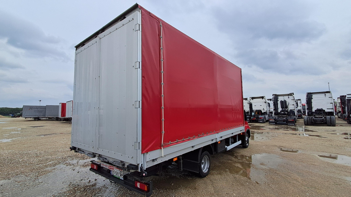 IVECO 50C18 PLANDEKA - Véhicule utilitaire plateau baché: photos 5 IVECO 50C18 PLANDEKA - Véhicule utilitaire plateau baché: photos 5