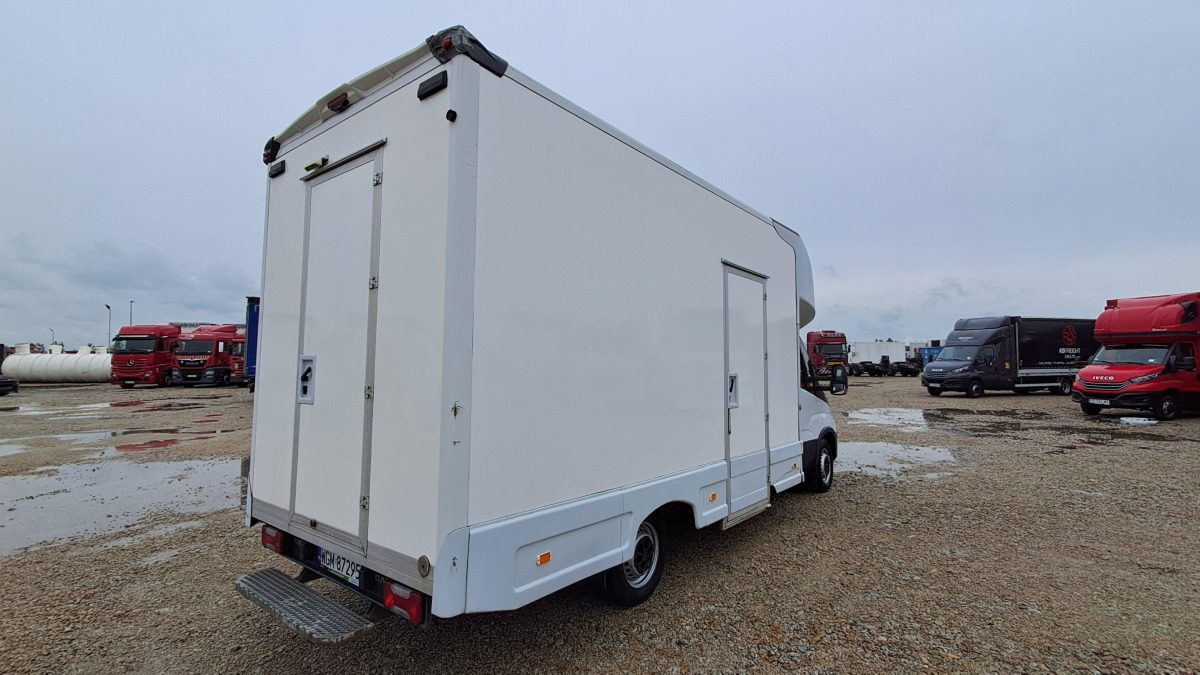 IVECO DAILY KONTENER - Fourgon: photos 5 IVECO DAILY KONTENER - Fourgon: photos 5