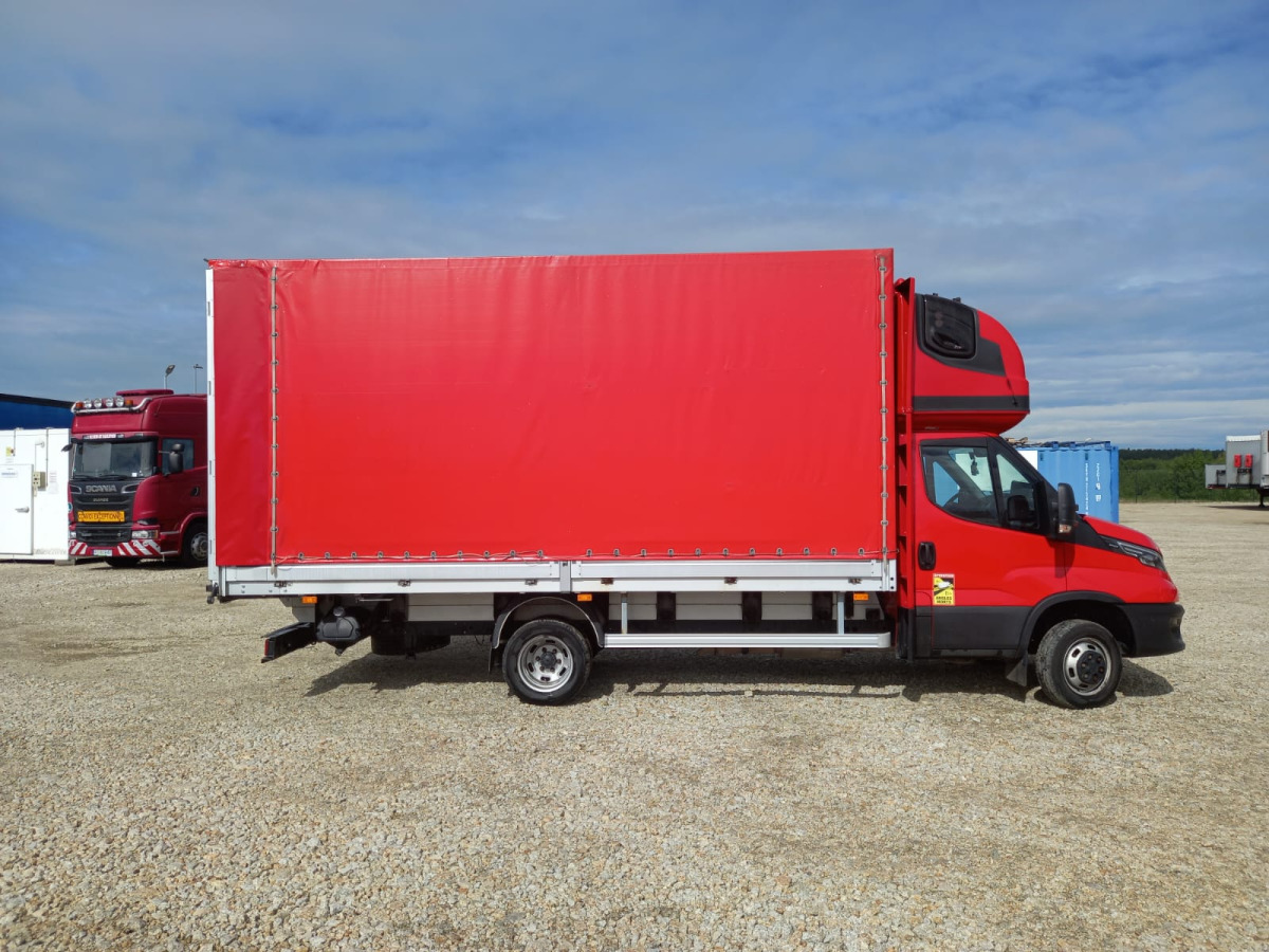 IVECO DAILY PLANDEKA - Véhicule utilitaire plateau baché: photos 3 IVECO DAILY PLANDEKA - Véhicule utilitaire plateau baché: photos 3