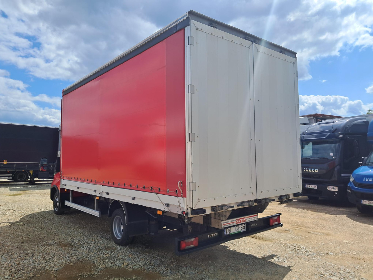 IVECO DAILY PLANDEKA - Véhicule utilitaire plateau baché: photos 5 IVECO DAILY PLANDEKA - Véhicule utilitaire plateau baché: photos 5
