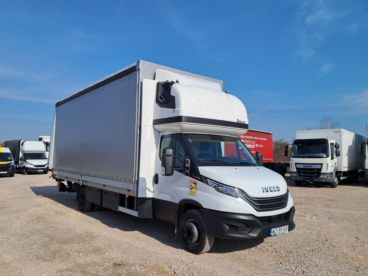 IVECO DAILY PLANDEKA Z WINDĄ - Véhicule utilitaire plateau baché: photos 1 IVECO DAILY PLANDEKA Z WINDĄ - Véhicule utilitaire plateau baché: photos 1