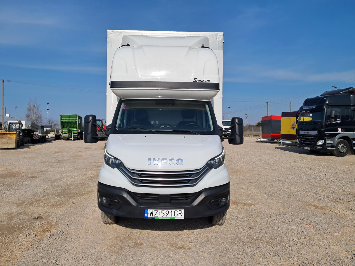 IVECO DAILY PLANDEKA Z WINDĄ - Véhicule utilitaire plateau baché: photos 3 IVECO DAILY PLANDEKA Z WINDĄ - Véhicule utilitaire plateau baché: photos 3