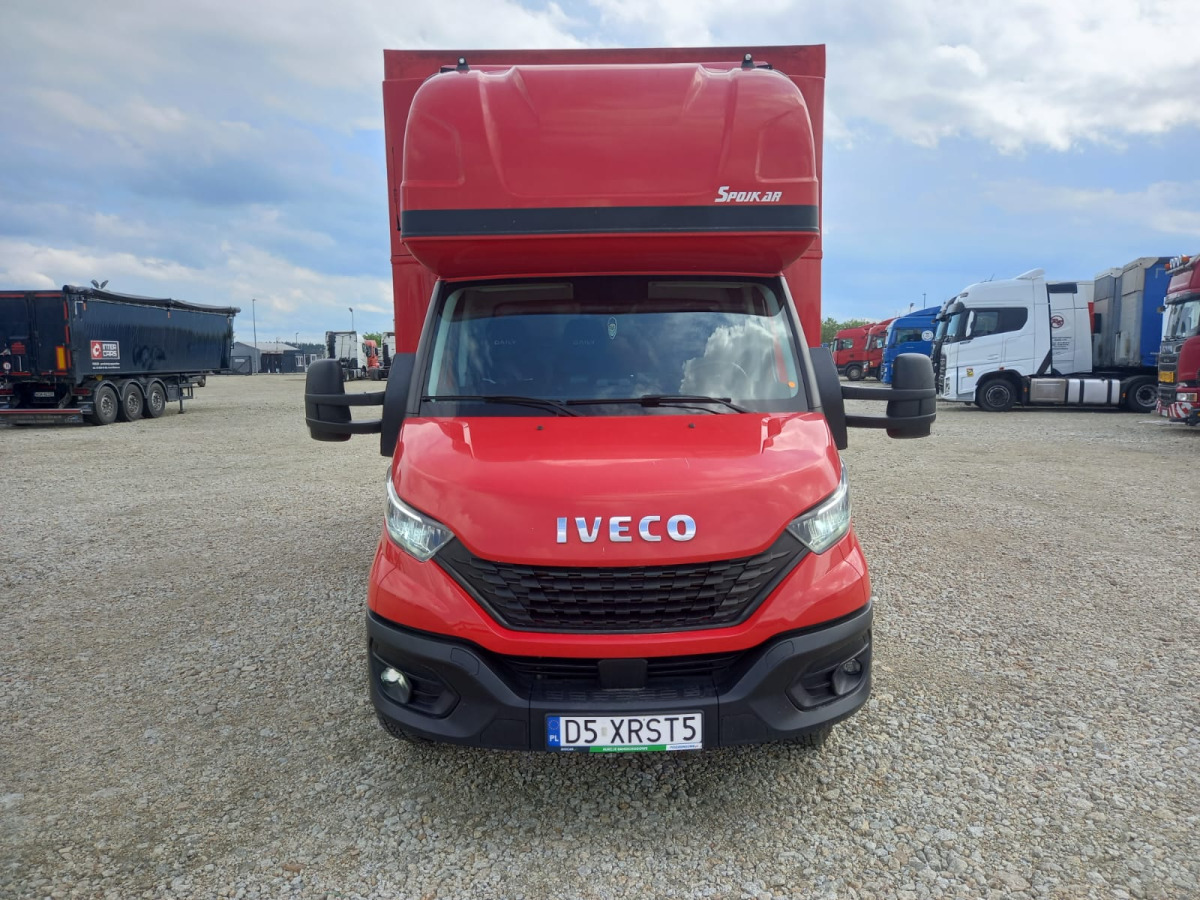 IVECO/JUSAM STANISŁAWJURKOWSKI 50C18/JU06 PLANDEKA - Véhicule utilitaire plateau baché: photos 2 IVECO/JUSAM STANISŁAWJURKOWSKI 50C18/JU06 PLANDEKA - Véhicule utilitaire plateau baché: photos 2