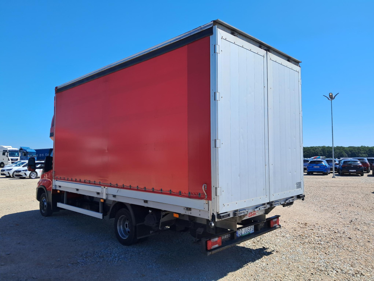 IVECO/JUSAM STANISŁAWJURKOWSKI 50C18/JU06 PLANDEKA - Véhicule utilitaire plateau baché: photos 5 IVECO/JUSAM STANISŁAWJURKOWSKI 50C18/JU06 PLANDEKA - Véhicule utilitaire plateau baché: photos 5