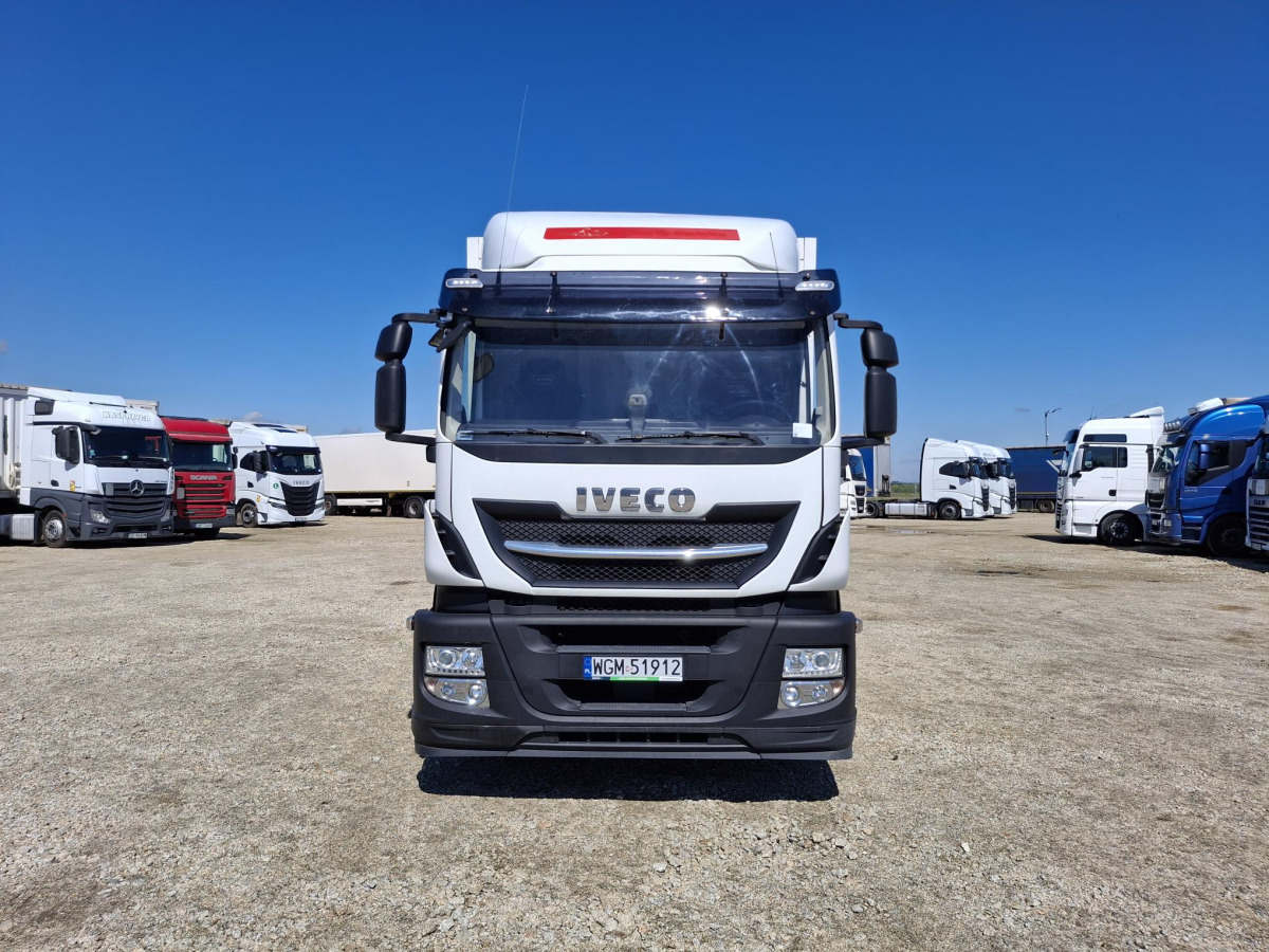 IVECO STRALIS KONTENER Z WINDĄ - Camion fourgon: photos 3 IVECO STRALIS KONTENER Z WINDĄ - Camion fourgon: photos 3