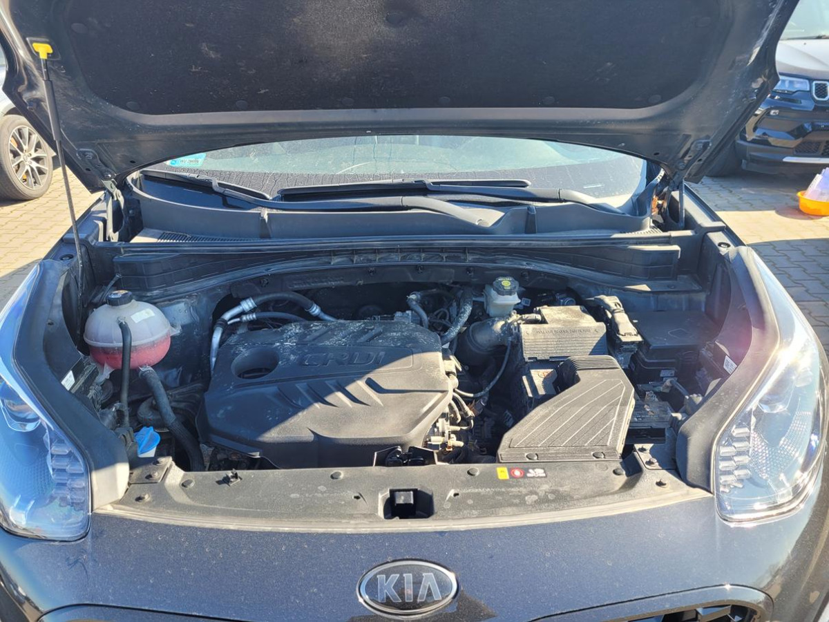 SUV KIA SPORTAGE SUV: photos 9