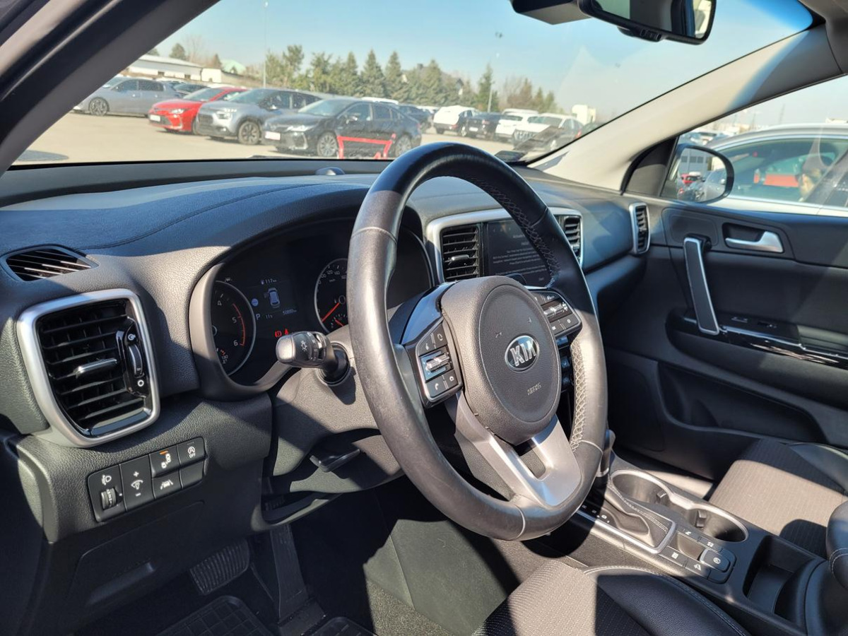 SUV KIA SPORTAGE SUV: photos 13