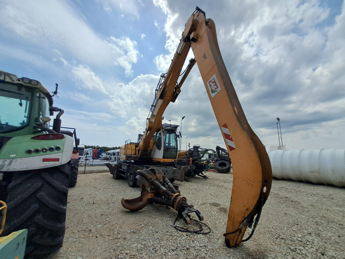 Koparka kołowa – LIEBHERR A 924 C LITRONIC – 2011 – 20 177 h – prace ziemne - Pelle de manutention: photos 1 Koparka kołowa – LIEBHERR A 924 C LITRONIC – 2011 – 20 177 h – prace ziemne - Pelle de manutention: photos 1