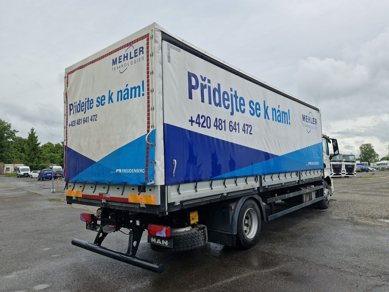 MAN TGM SOLÓWKA - Camion à rideaux coulissants: photos 2 MAN TGM SOLÓWKA - Camion à rideaux coulissants: photos 2