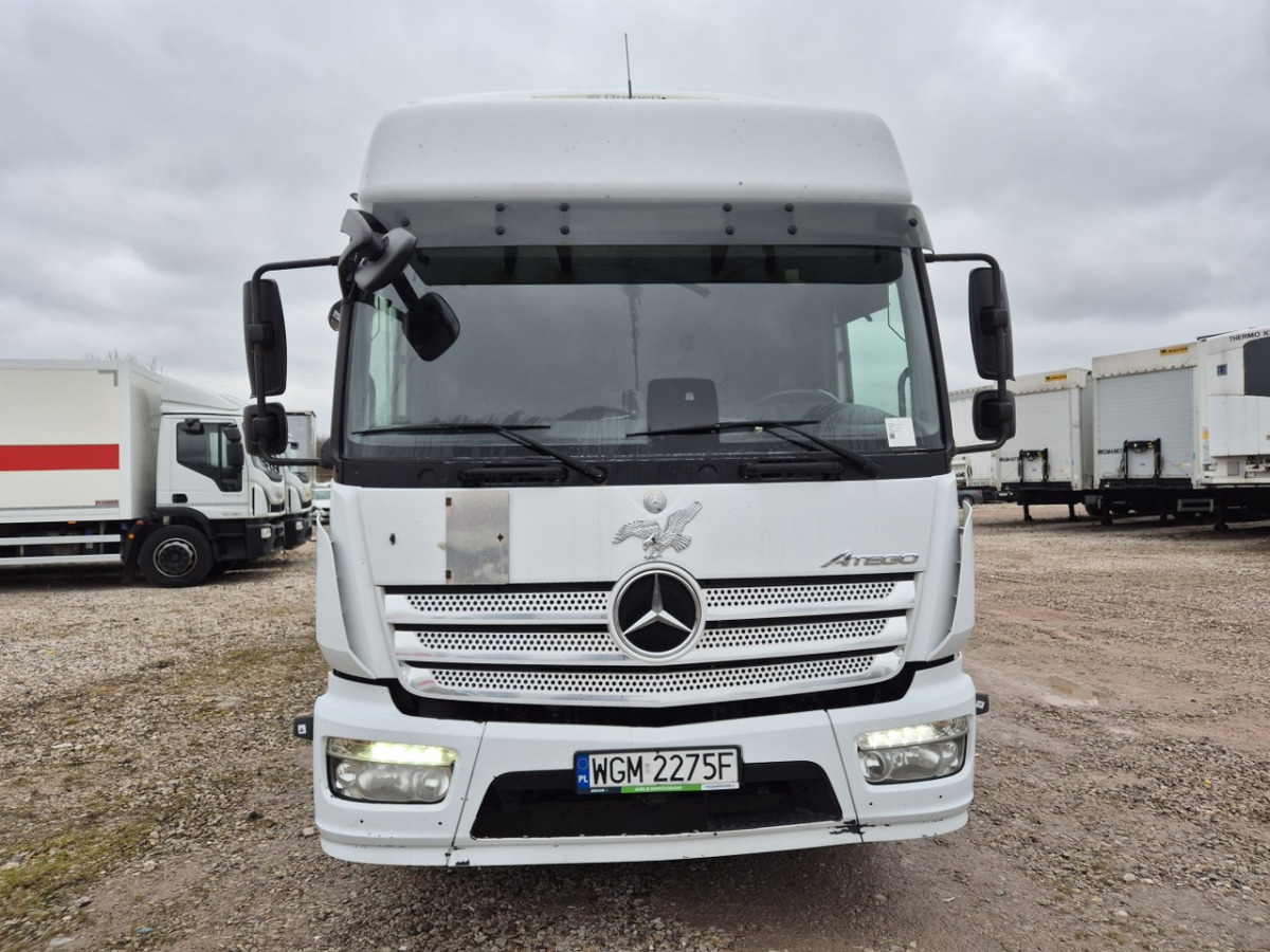 MERCEDES BENZ ATEGO CHŁODNIA - Camion frigorifique: photos 3 MERCEDES BENZ ATEGO CHŁODNIA - Camion frigorifique: photos 3