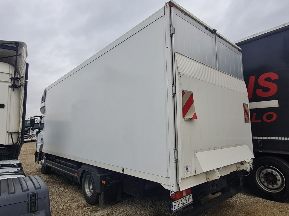 MERCEDES BENZ ATEGO KONTENER Z WINDĄ - Fourgon: photos 4 MERCEDES BENZ ATEGO KONTENER Z WINDĄ - Fourgon: photos 4