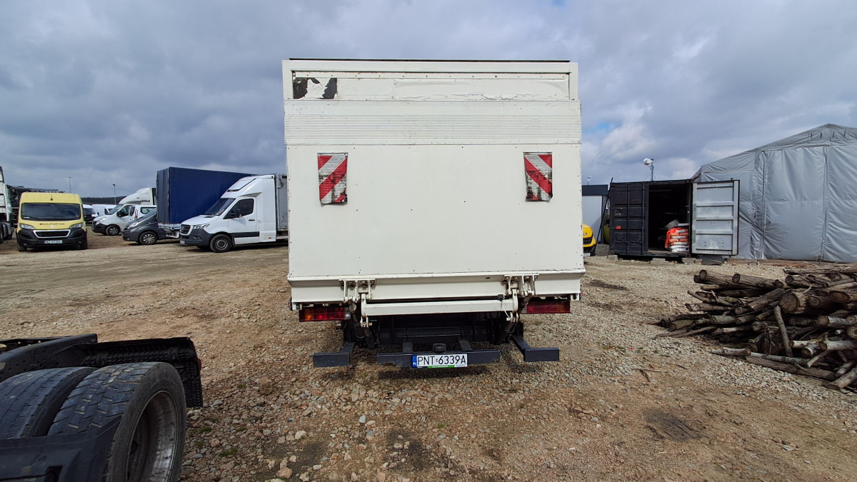 MERCEDES BENZ ATEGO SPECJALISTYCZNY - Camion à rideaux coulissants: photos 4 MERCEDES BENZ ATEGO SPECJALISTYCZNY - Camion à rideaux coulissants: photos 4