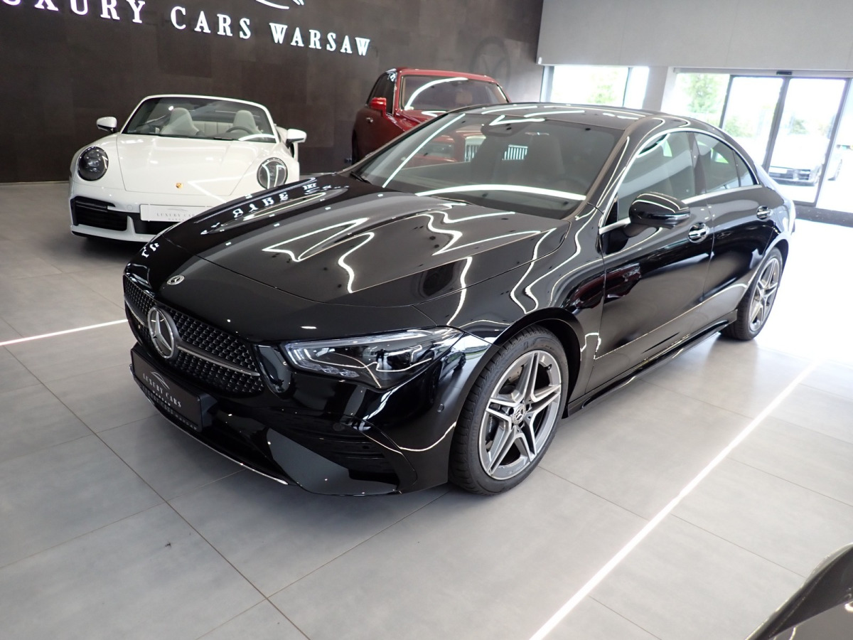MERCEDES BENZ CLA 200 SEDAN - Berline: photos 2 MERCEDES BENZ CLA 200 SEDAN - Berline: photos 2