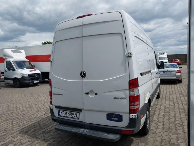 MERCEDES BENZ SPRINTER FURGON BLASZAK - Fourgon utilitaire: photos 4 MERCEDES BENZ SPRINTER FURGON BLASZAK - Fourgon utilitaire: photos 4