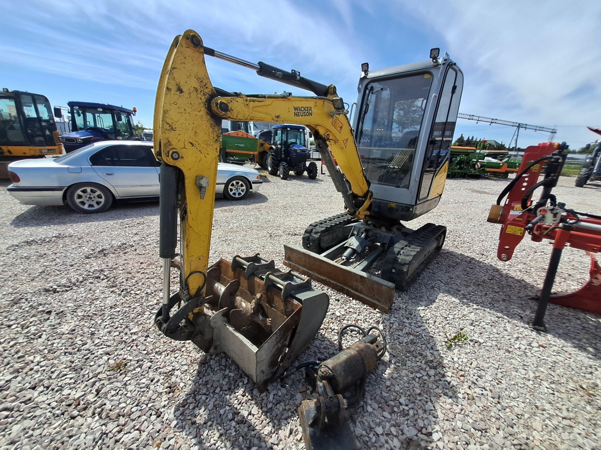 Minikoparka WACKER NEUSON ET24 - 2022 - 2,7t - 13,8kW - Świder - Mini pelle: photos 2 Minikoparka WACKER NEUSON ET24 - 2022 - 2,7t - 13,8kW - Świder - Mini pelle: photos 2