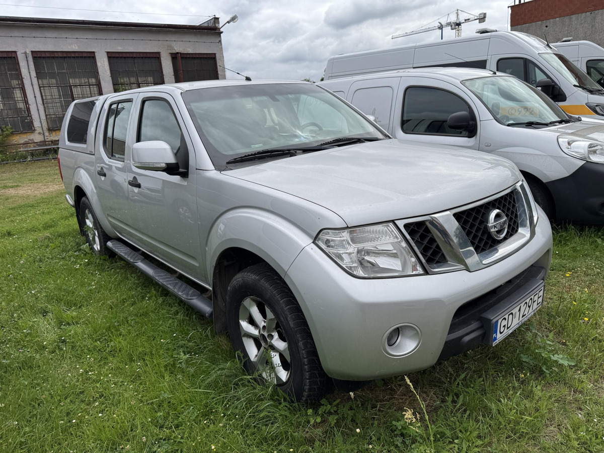 NISSAN NAVARA PICK-UP - Pick-up: photos 1 NISSAN NAVARA PICK-UP - Pick-up: photos 1