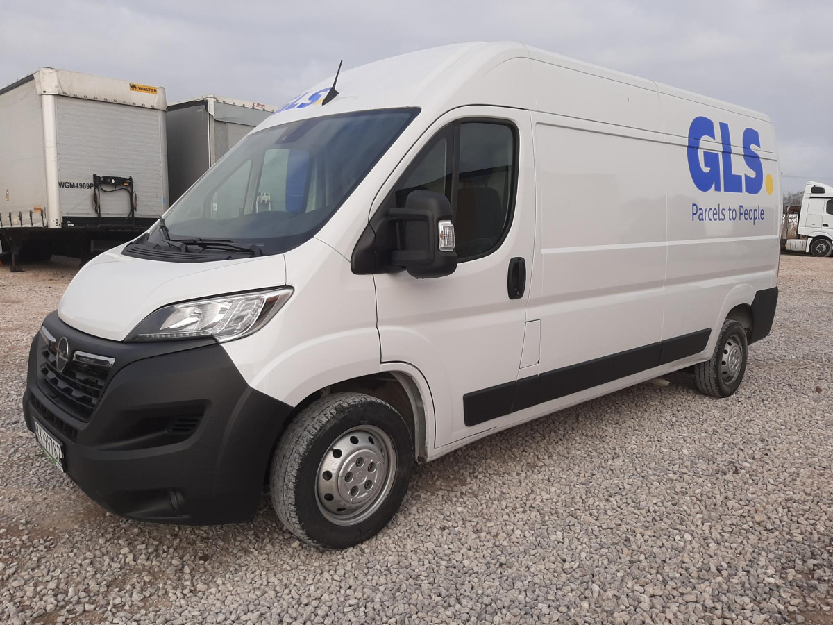 OPEL MOVANO FURGON BLASZAK - Fourgon utilitaire: photos 2 OPEL MOVANO FURGON BLASZAK - Fourgon utilitaire: photos 2
