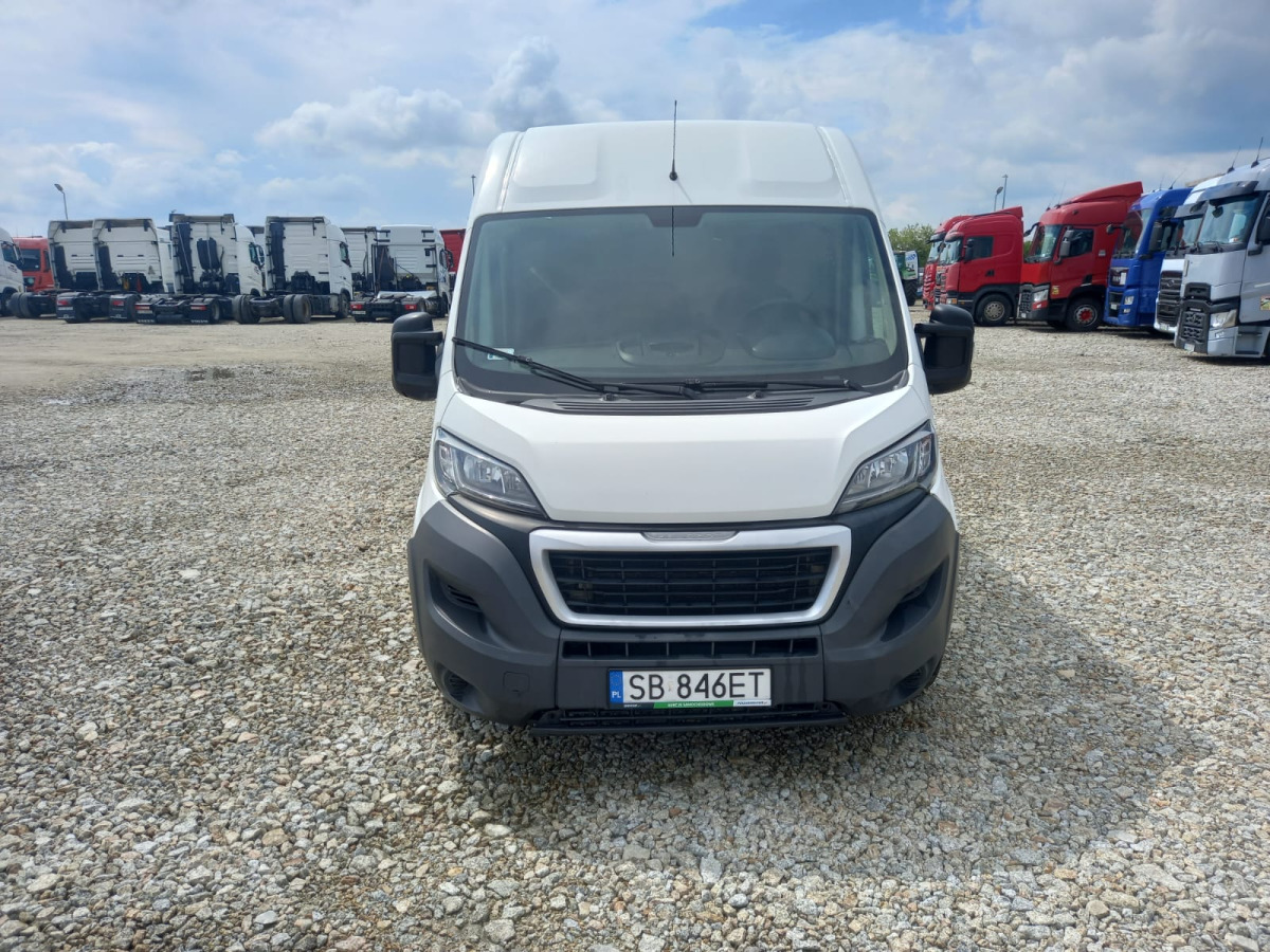 PEUGEOT BOXER FURGON BLASZAK - Fourgon utilitaire: photos 3 PEUGEOT BOXER FURGON BLASZAK - Fourgon utilitaire: photos 3