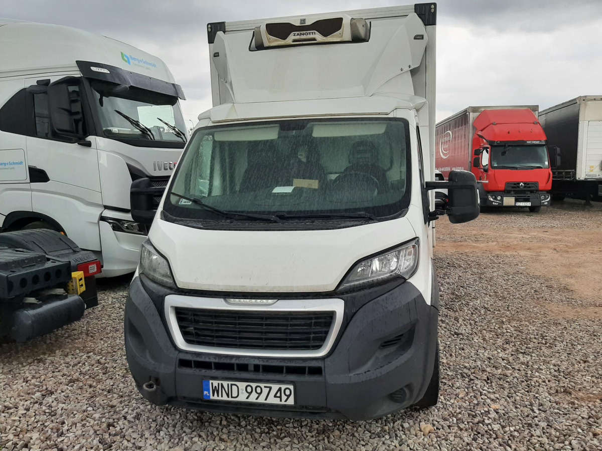 PEUGEOT BOXER LAMBOX CHŁODNIA/IZOTERMA - Véhicule utilitaire frigorifique: photos 3 PEUGEOT BOXER LAMBOX CHŁODNIA/IZOTERMA - Véhicule utilitaire frigorifique: photos 3