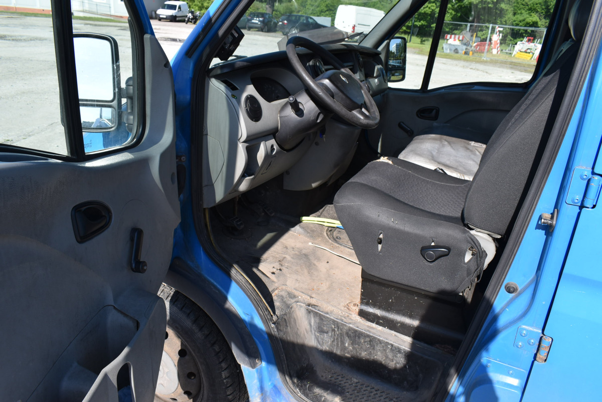 RENAULT MASTER SKRZYNIA - Fourgon plateau, Utilitaire double cabine: photos 5 RENAULT MASTER SKRZYNIA - Fourgon plateau, Utilitaire double cabine: photos 5