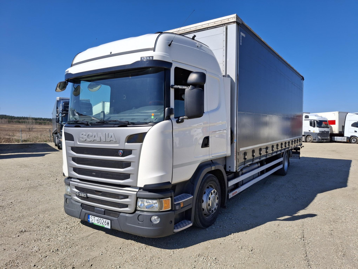 SCANIA P250 SOLÓWKA - Camion à rideaux coulissants: photos 2 SCANIA P250 SOLÓWKA - Camion à rideaux coulissants: photos 2