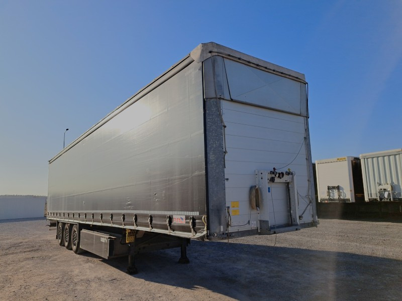 SCHMITZ CARGOBULL SCB S3T FIRANA - Remorque rideaux coulissants: photos 1 SCHMITZ CARGOBULL SCB S3T FIRANA - Remorque rideaux coulissants: photos 1