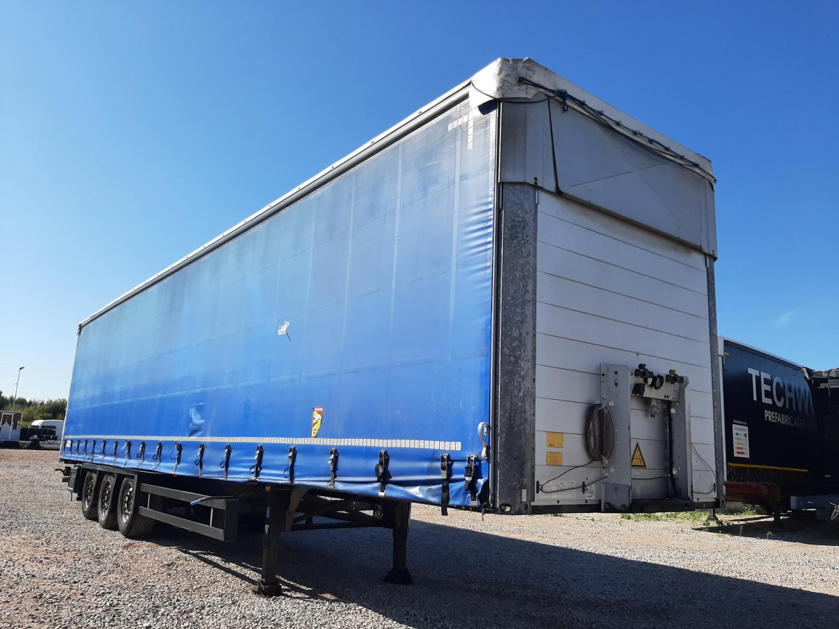 SCHMITZ CARGOBULL SCBS3T FIRANA - Remorque rideaux coulissants: photos 1 SCHMITZ CARGOBULL SCBS3T FIRANA - Remorque rideaux coulissants: photos 1