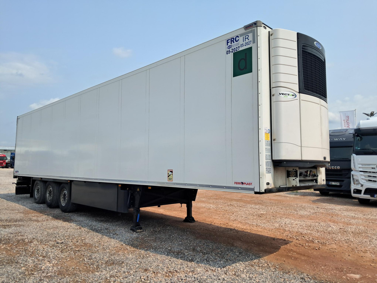 SCHMITZ CARGOBULL SKO 24/L-13. FP COOL V7 CHŁODNIA - Remorque frigorifique: photos 1 SCHMITZ CARGOBULL SKO 24/L-13. FP COOL V7 CHŁODNIA - Remorque frigorifique: photos 1