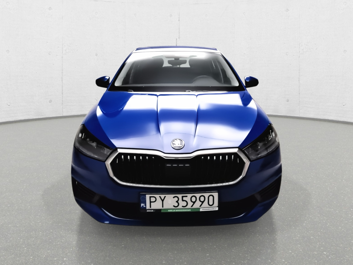 SKODA FABIA HATCHBACK - Voiture: photos 3 SKODA FABIA HATCHBACK - Voiture: photos 3