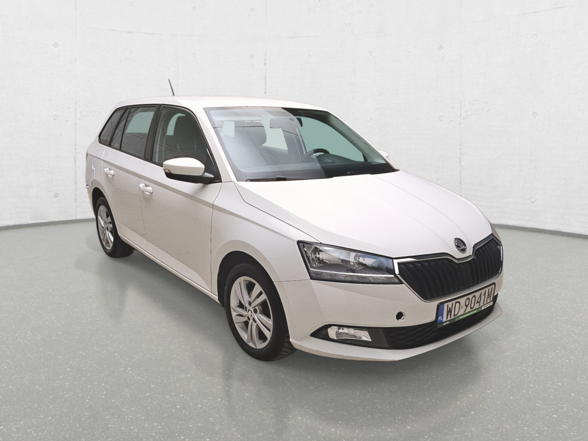 SKODA FABIA KOMBI - Voiture: photos 1 SKODA FABIA KOMBI - Voiture: photos 1