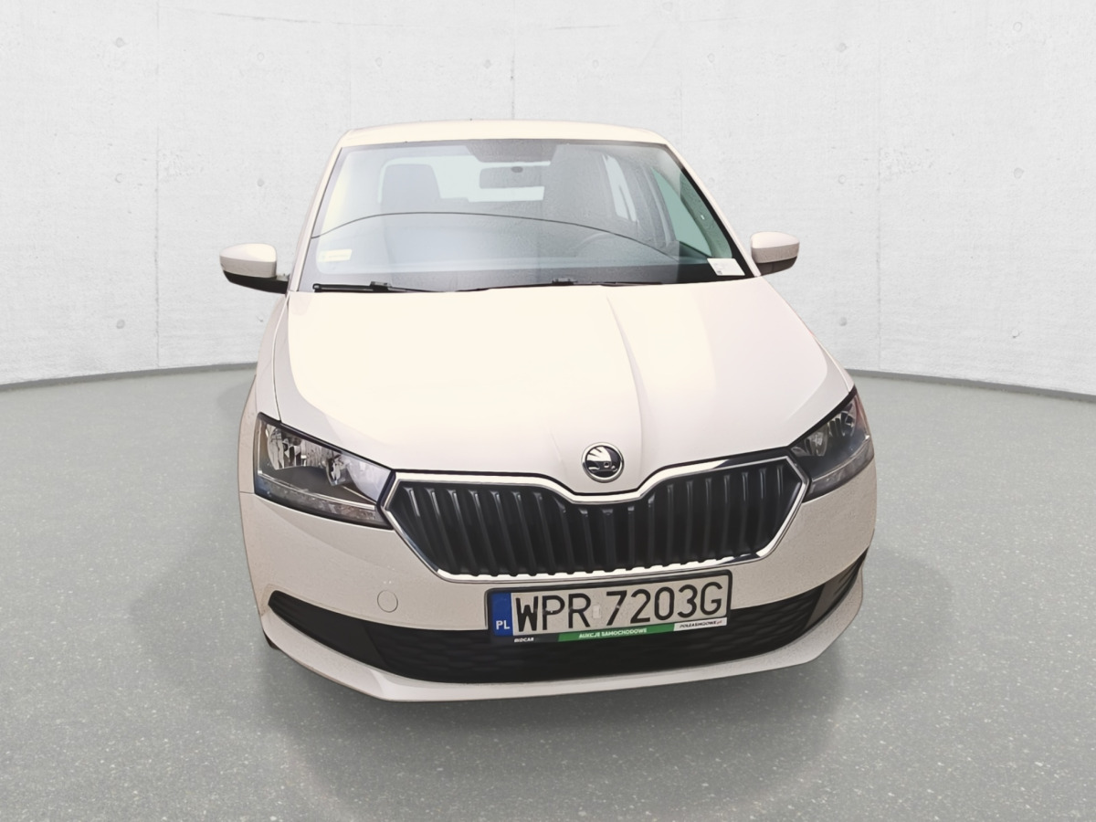 SKODA FABIA KOMBI - Voiture: photos 3 SKODA FABIA KOMBI - Voiture: photos 3