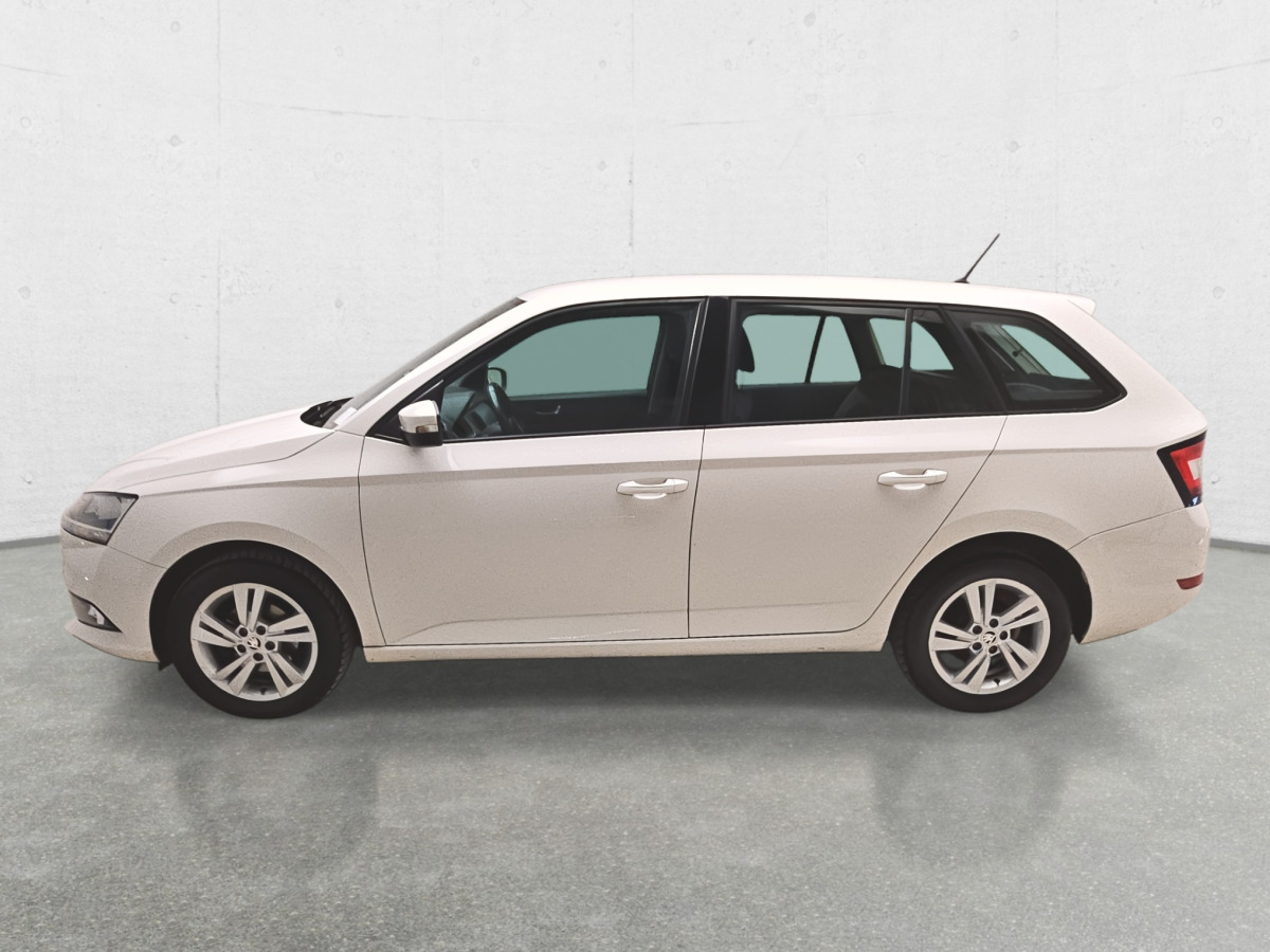 SKODA FABIA KOMBI - Voiture: photos 5 SKODA FABIA KOMBI - Voiture: photos 5