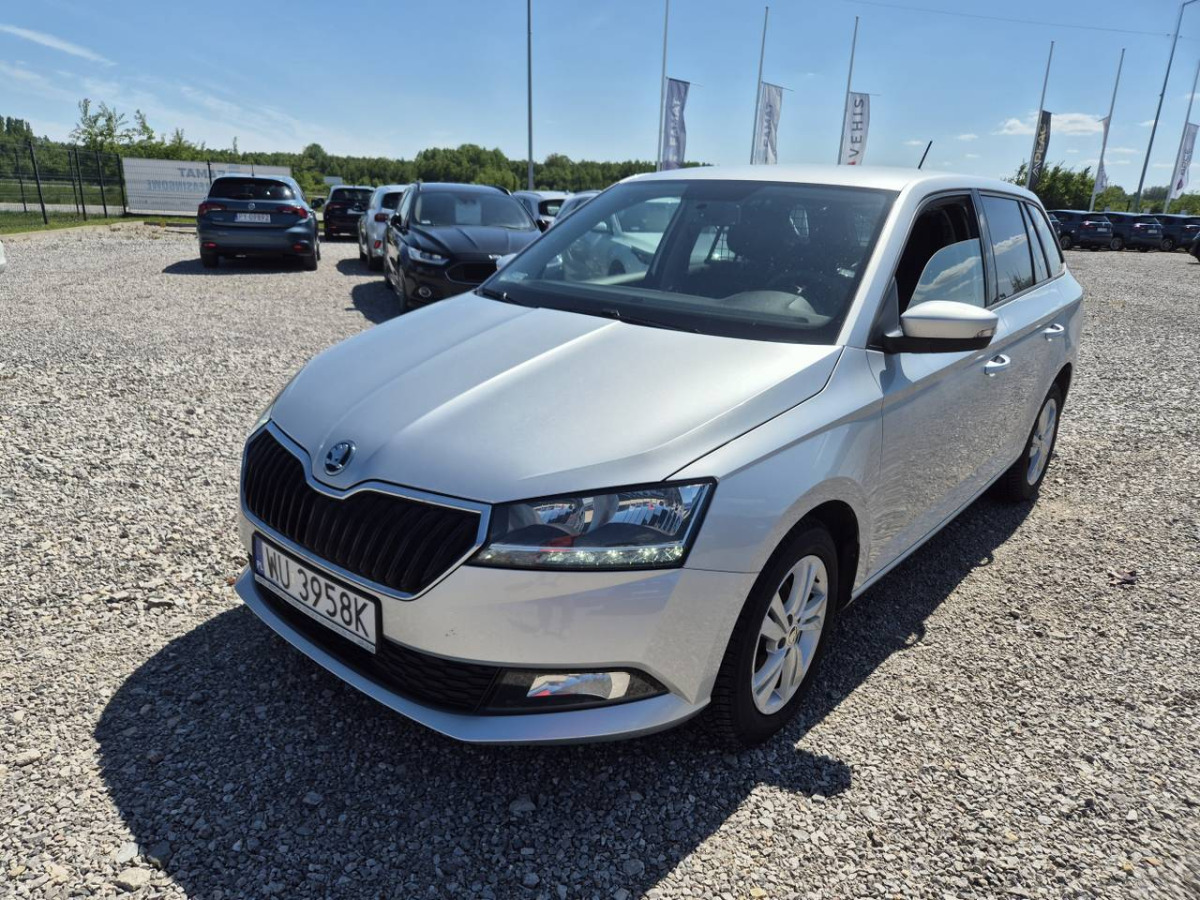 SKODA FABIA VAN+ HATCHBACK HOMOLOGACJA JAKO SAMOCHÓD CIĘŻAROWY - Voiture à hayon: photos 3 SKODA FABIA VAN+ HATCHBACK HOMOLOGACJA JAKO SAMOCHÓD CIĘŻAROWY - Voiture à hayon: photos 3