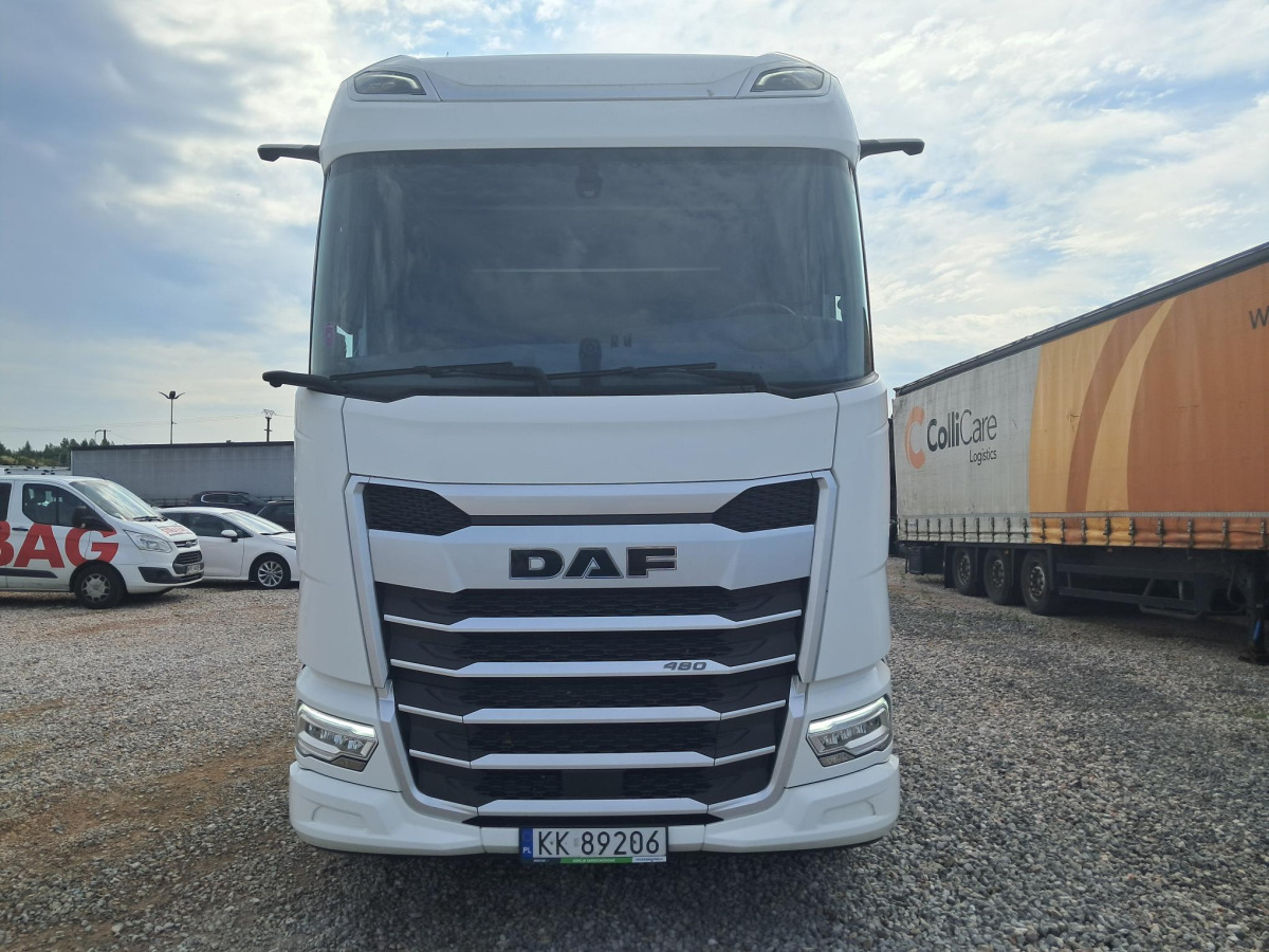 DAF XG 480 FT CIĄGNIK SIODŁOWY - Tracteur routier: photos 2 DAF XG 480 FT CIĄGNIK SIODŁOWY - Tracteur routier: photos 2