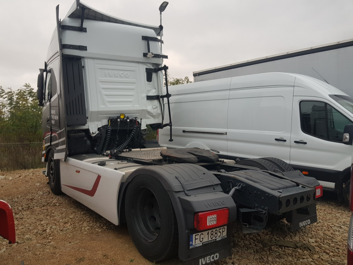 IVECO S-WAY CIĄGNIK SIODŁOWY - Tracteur routier: photos 3 IVECO S-WAY CIĄGNIK SIODŁOWY - Tracteur routier: photos 3