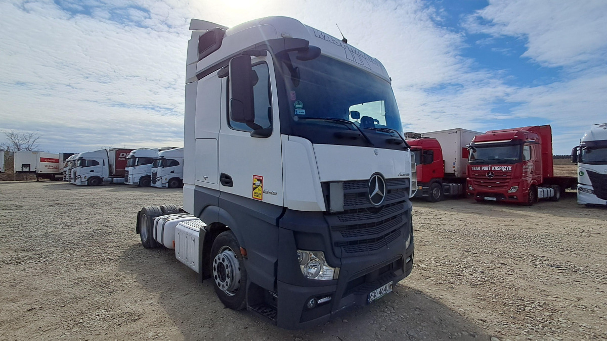 MERCEDES BENZ ACTROS 1845 CIĄGNIK SIODŁOWY - Tracteur routier: photos 1 MERCEDES BENZ ACTROS 1845 CIĄGNIK SIODŁOWY - Tracteur routier: photos 1