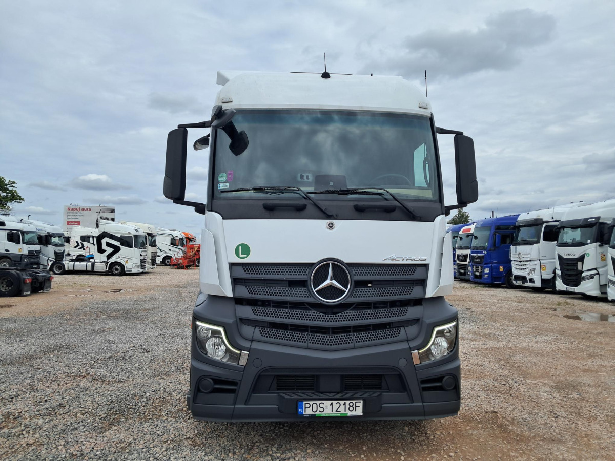 MERCEDES BENZ ACTROS CIĄGNIK SIODŁOWY - Tracteur routier: photos 3 MERCEDES BENZ ACTROS CIĄGNIK SIODŁOWY - Tracteur routier: photos 3