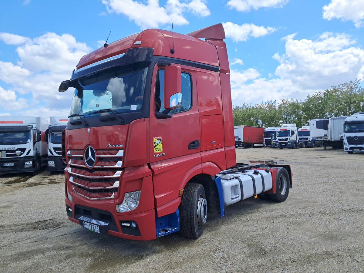MERCEDES BENZ ACTROS CIĄGNIK SIODŁOWY - Tracteur routier: photos 3 MERCEDES BENZ ACTROS CIĄGNIK SIODŁOWY - Tracteur routier: photos 3