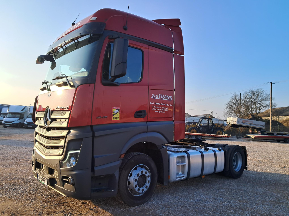MERCEDES BENZ ACTROS CIĄGNIK SIODŁOWY - Tracteur routier: photos 3 MERCEDES BENZ ACTROS CIĄGNIK SIODŁOWY - Tracteur routier: photos 3