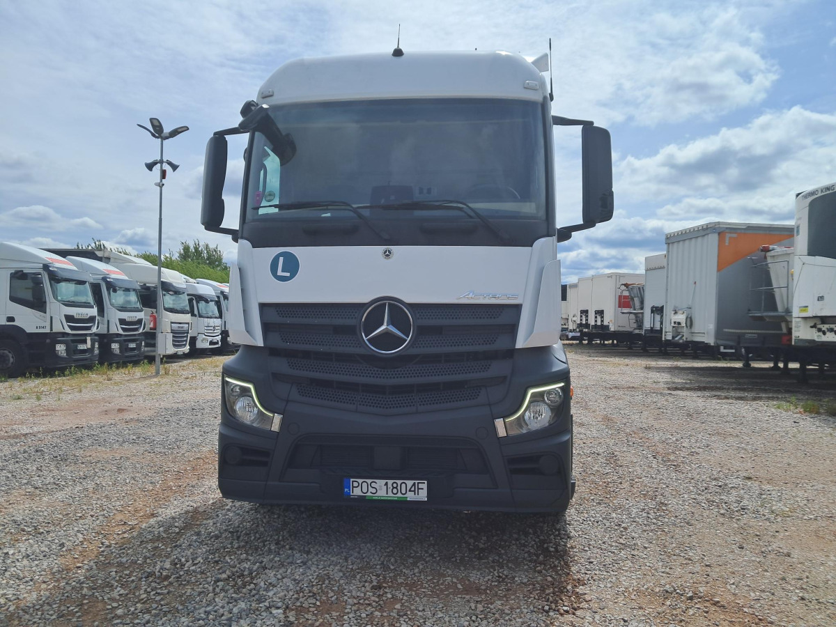 MERCEDES BENZ ACTROS CIĄGNIK SIODŁOWY - Tracteur routier: photos 3 MERCEDES BENZ ACTROS CIĄGNIK SIODŁOWY - Tracteur routier: photos 3