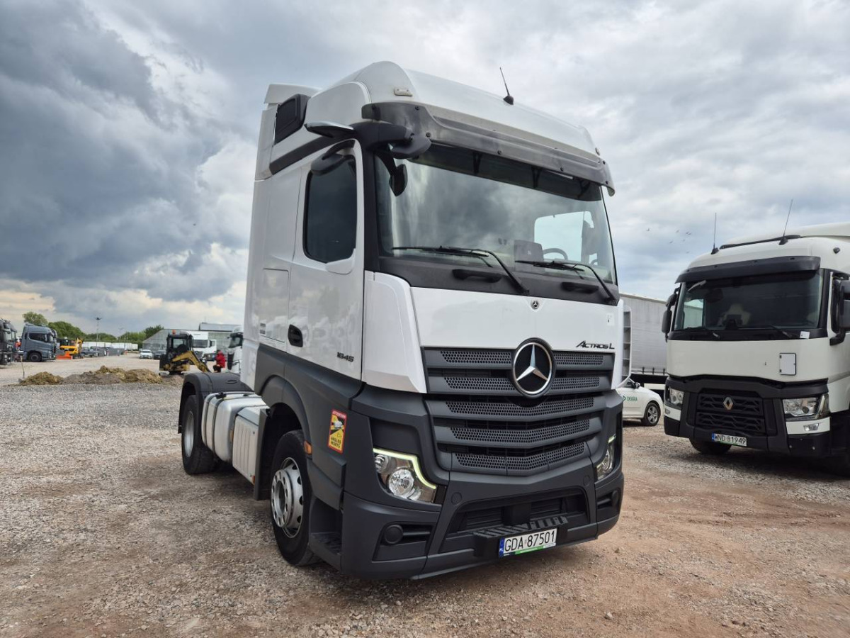 MERCEDES BENZ ACTROS CIĄGNIK SIODŁOWY - Tracteur routier: photos 1 MERCEDES BENZ ACTROS CIĄGNIK SIODŁOWY - Tracteur routier: photos 1