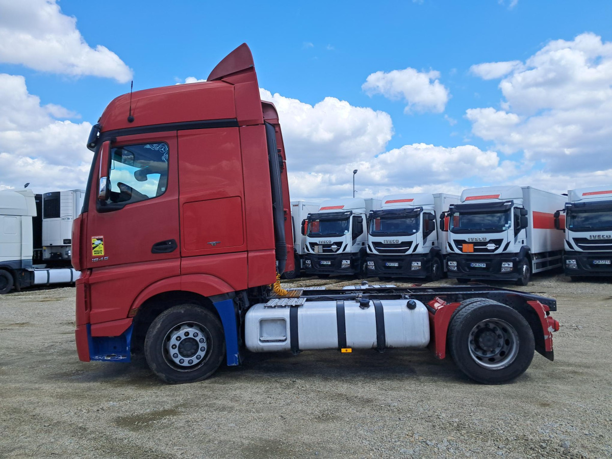 MERCEDES BENZ ACTROS CIĄGNIK SIODŁOWY - Tracteur routier: photos 4 MERCEDES BENZ ACTROS CIĄGNIK SIODŁOWY - Tracteur routier: photos 4