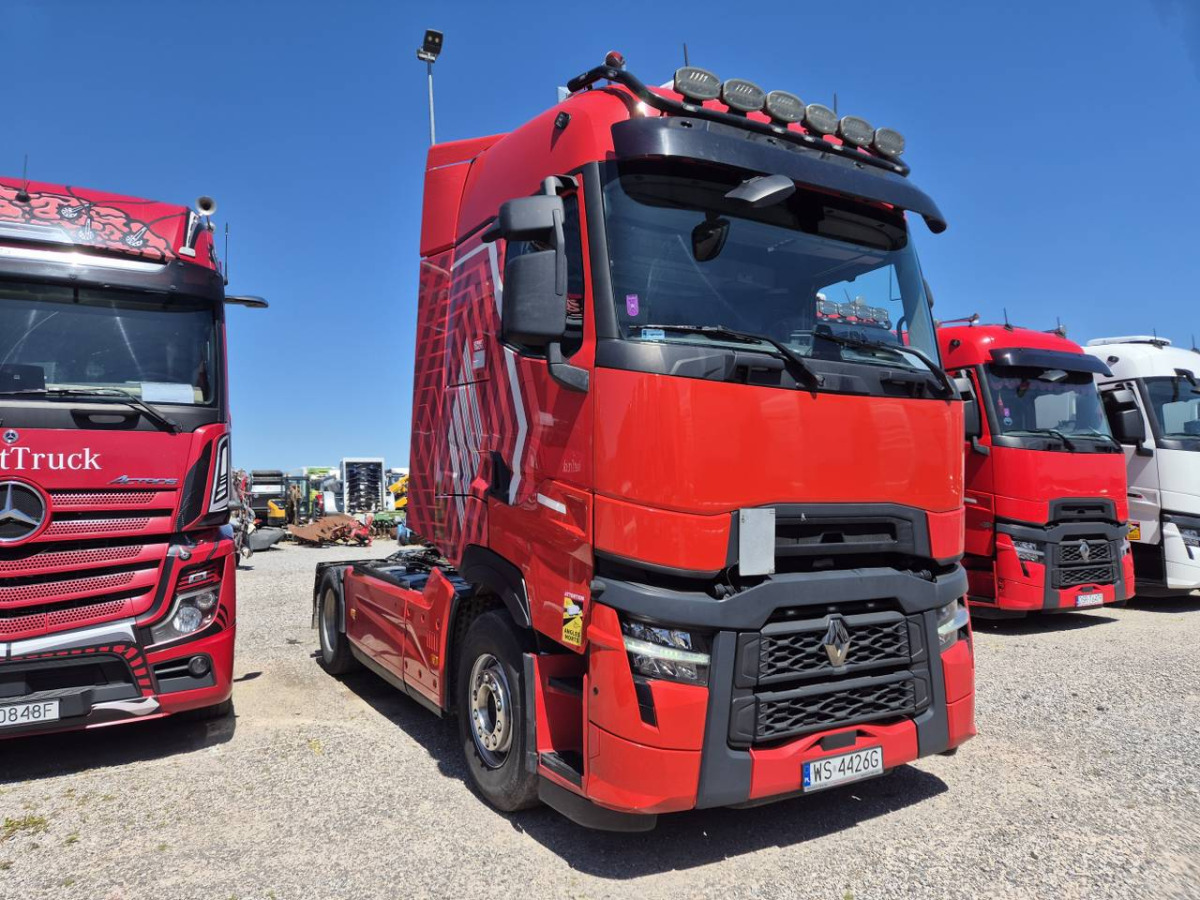 RENAULT T520 CIĄGNIK SIODŁOWY - Tracteur routier: photos 1 RENAULT T520 CIĄGNIK SIODŁOWY - Tracteur routier: photos 1
